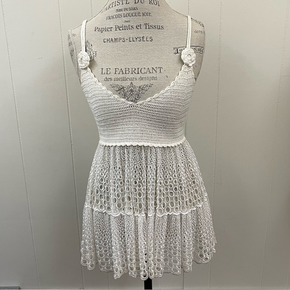 Sagaie Paris crochet eyelet top - Picture 1 of 6